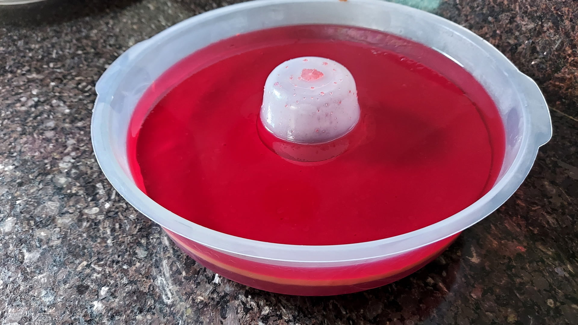 receita de gelatina recheada com flan muito facil