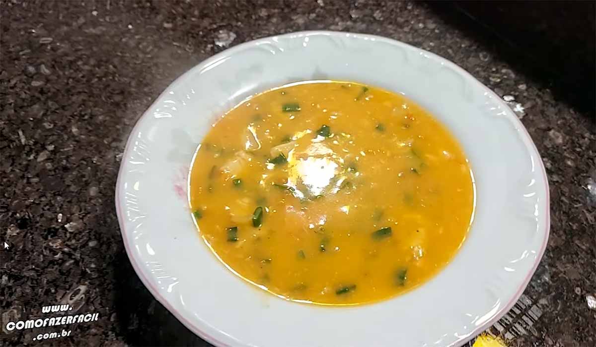 como fazer caldo de inverno de peixe