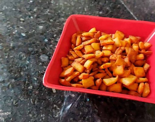 aprenda-passo-a-passo-como-fazer-salgadinho-torcida-caseiro-receita